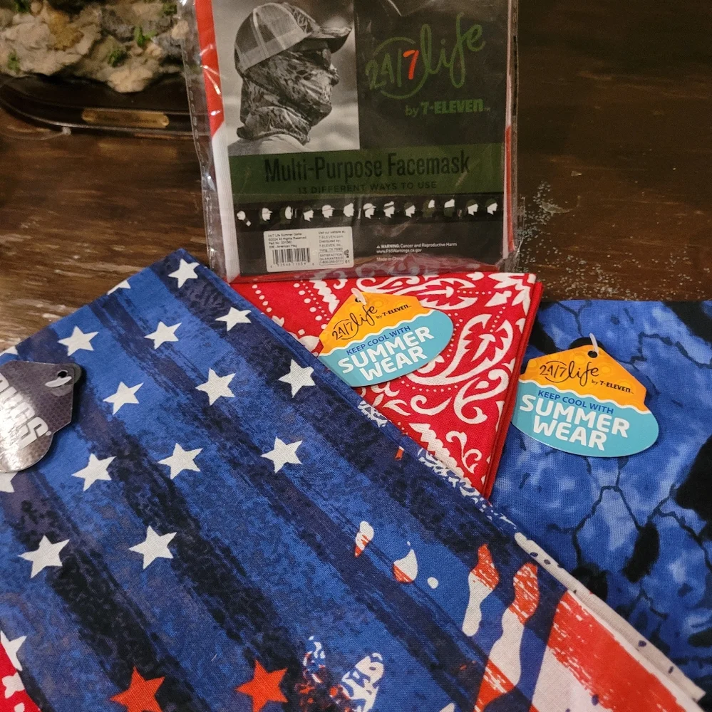 Bandana with face wrap